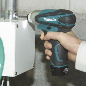 makita-td090dwe-cordless-10