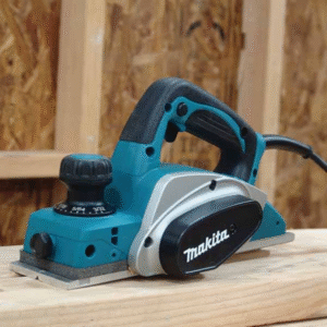 may-bao-makita-kp0800x-82mm-620w-2