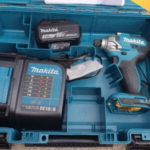 may-bat-vit-makita-dtd156rf-1