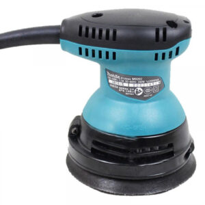 may-cha-nham-tron-makita-m9202b-240w-3-copy-1