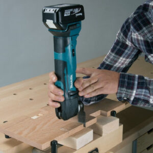 may-da-nang-dung-pin-makita-dtm51z-4