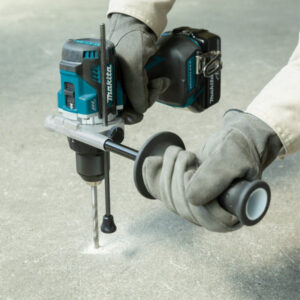 may-khoan-bua-van-vit-dung-pin-makita-dhp486rte-1
