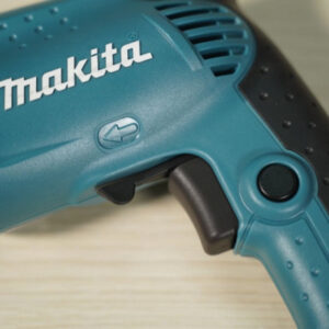 may-khoan-makita-6412-2