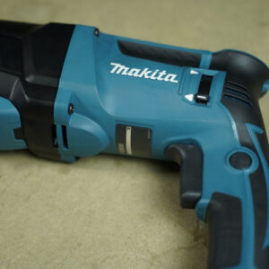 may-khoan-makita-hr2630x5-2