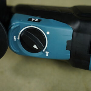 may-khoan-makita-hr2630x5-3