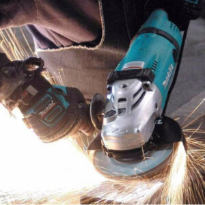 may-mai-makita-ga7030-180mm-2400w-1