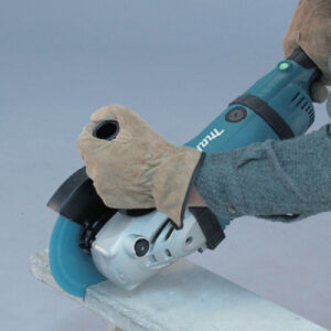 may-mai-makita-ga7030-180mm-2400w-7