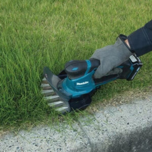 may-tia-hang-rao-dung-pin-makita-um600dsye-12v2-1-1